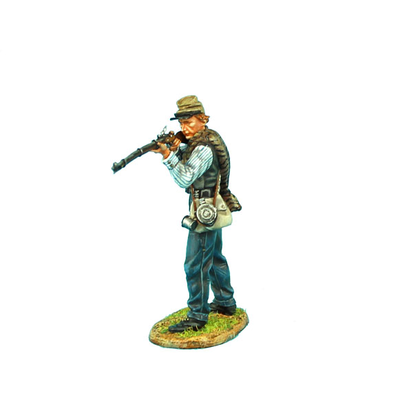 ACW046 Confederate Infantry Standing Ready by First Legion 