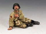 RA022 Red Army Soldier Sitting Wounded 