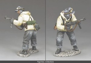 BBG077 Standing Officer w/MP40 RETIRED