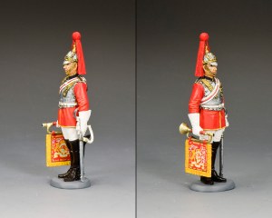CE077 Standing Life Guards Trumpeter 