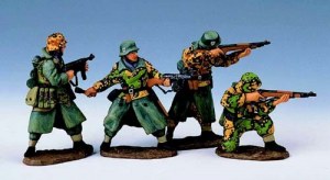 WS017 Four Panzer Grenadiers Attacking retire