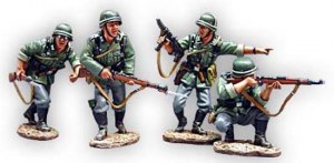 WS039 Attack 4 Wehrmacht Soldiers Attacking RETIRED