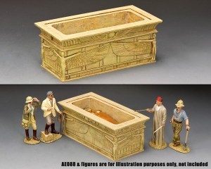  AE098 Tutankhamun’s Sarcophagus 