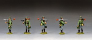 WH120 C.W.I. Standing MG34 Gunner