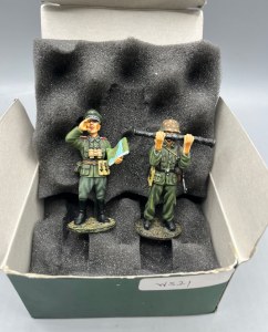 WS021 Gun Commander NCO Range Finder RETIRE